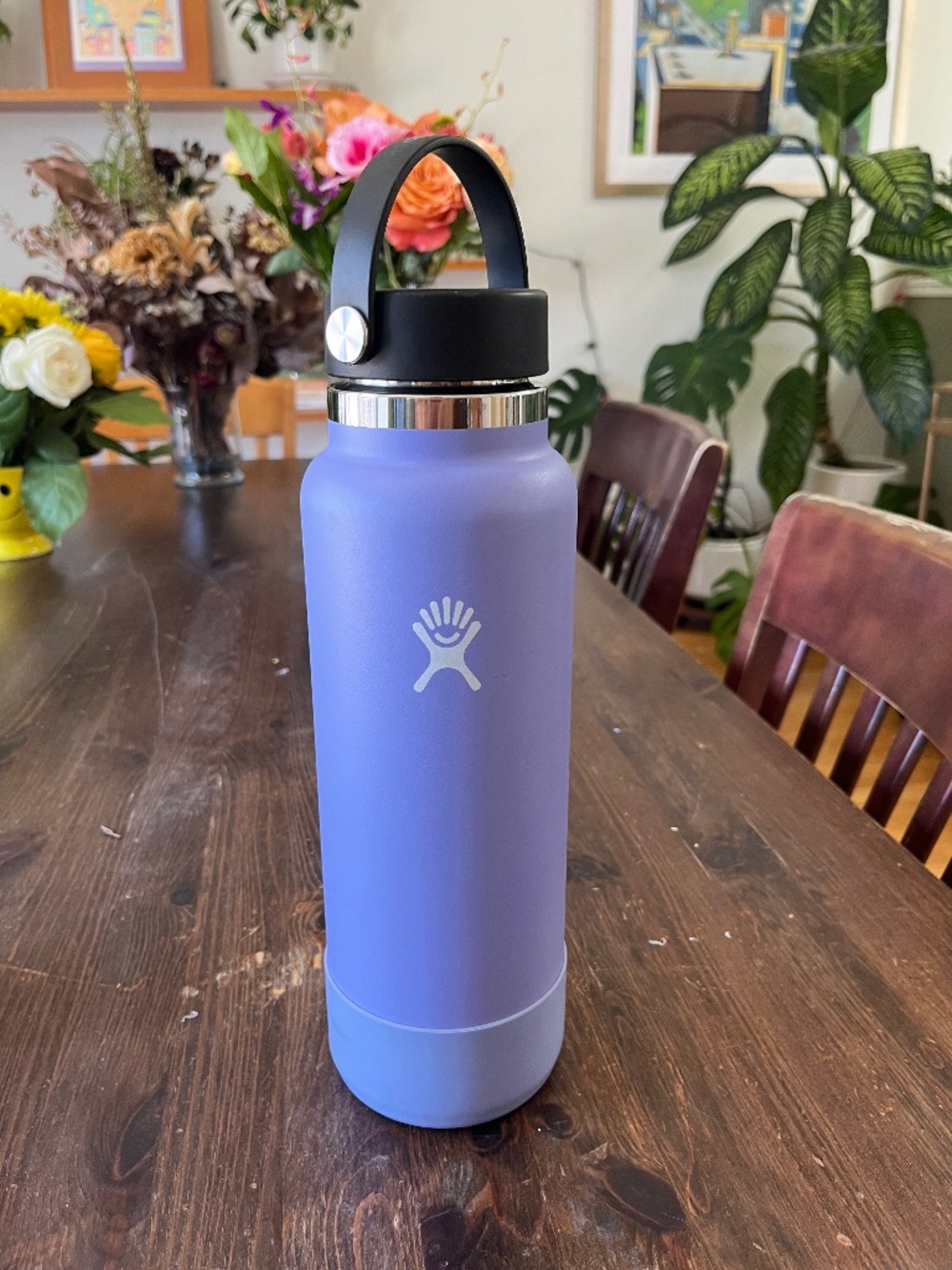 Hydroflask purple / lupine vacuum bottle - 40 oz